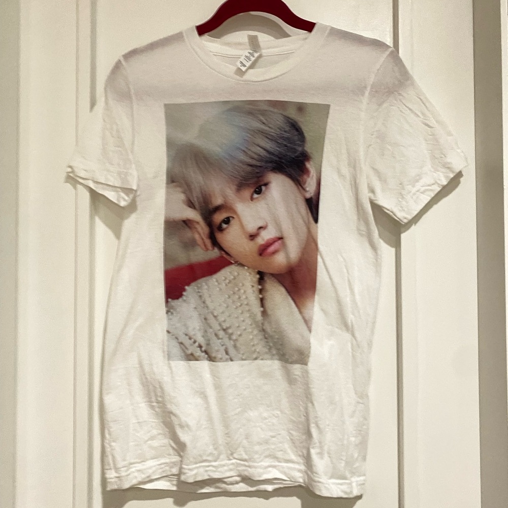 BTS printed high-quality T-shirts 100% organic cotton